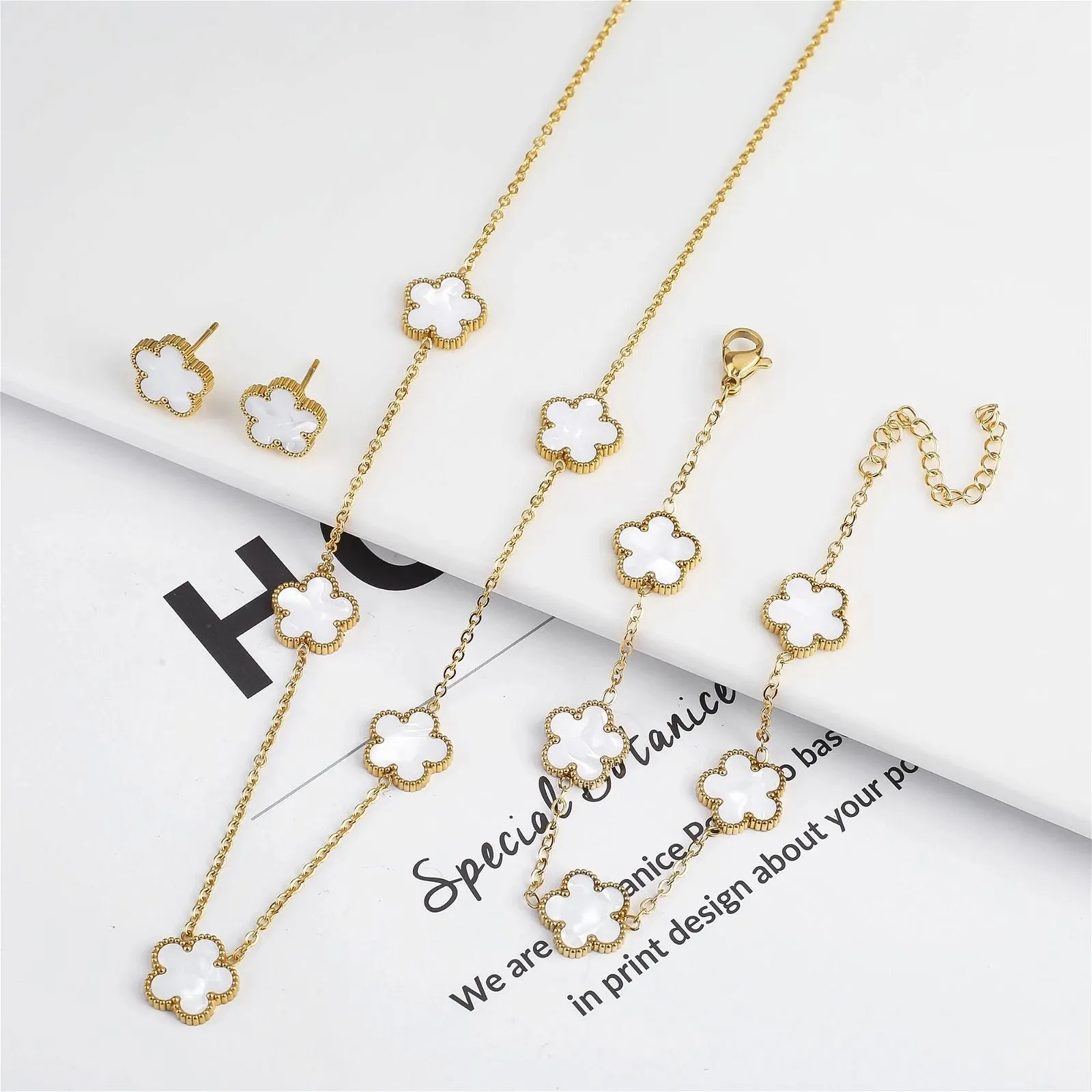 Golden Petals Jewelry Set