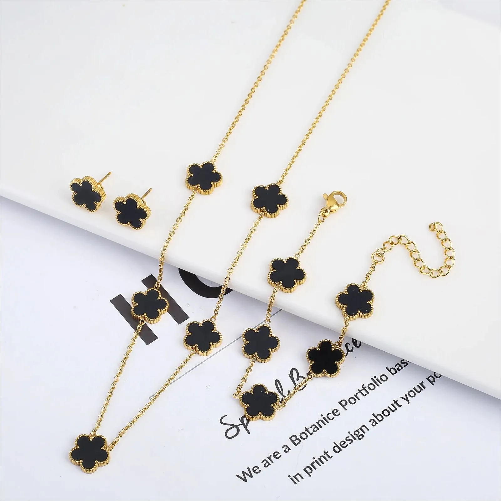 Golden Petals Jewelry Set
