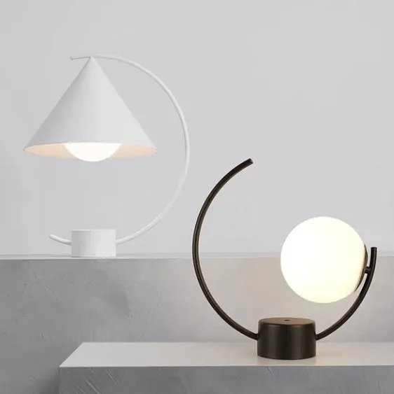 Kizzy - Modern Art Deco Desk Lamp