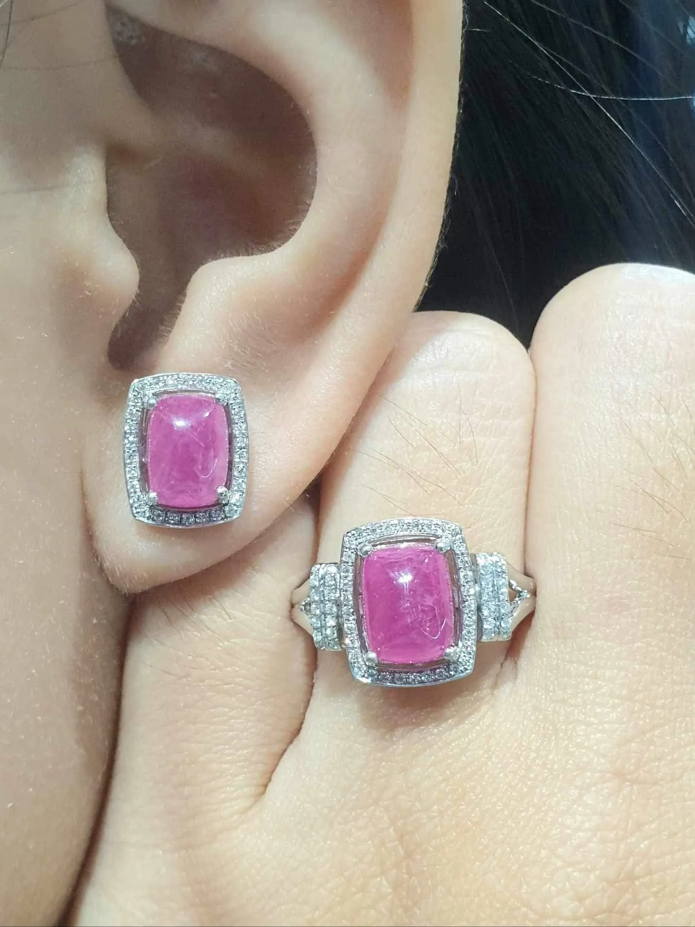 #LVNA2024 | Art Deco Cabochon Pink Ruby Diamond Jewelry Set 18kt