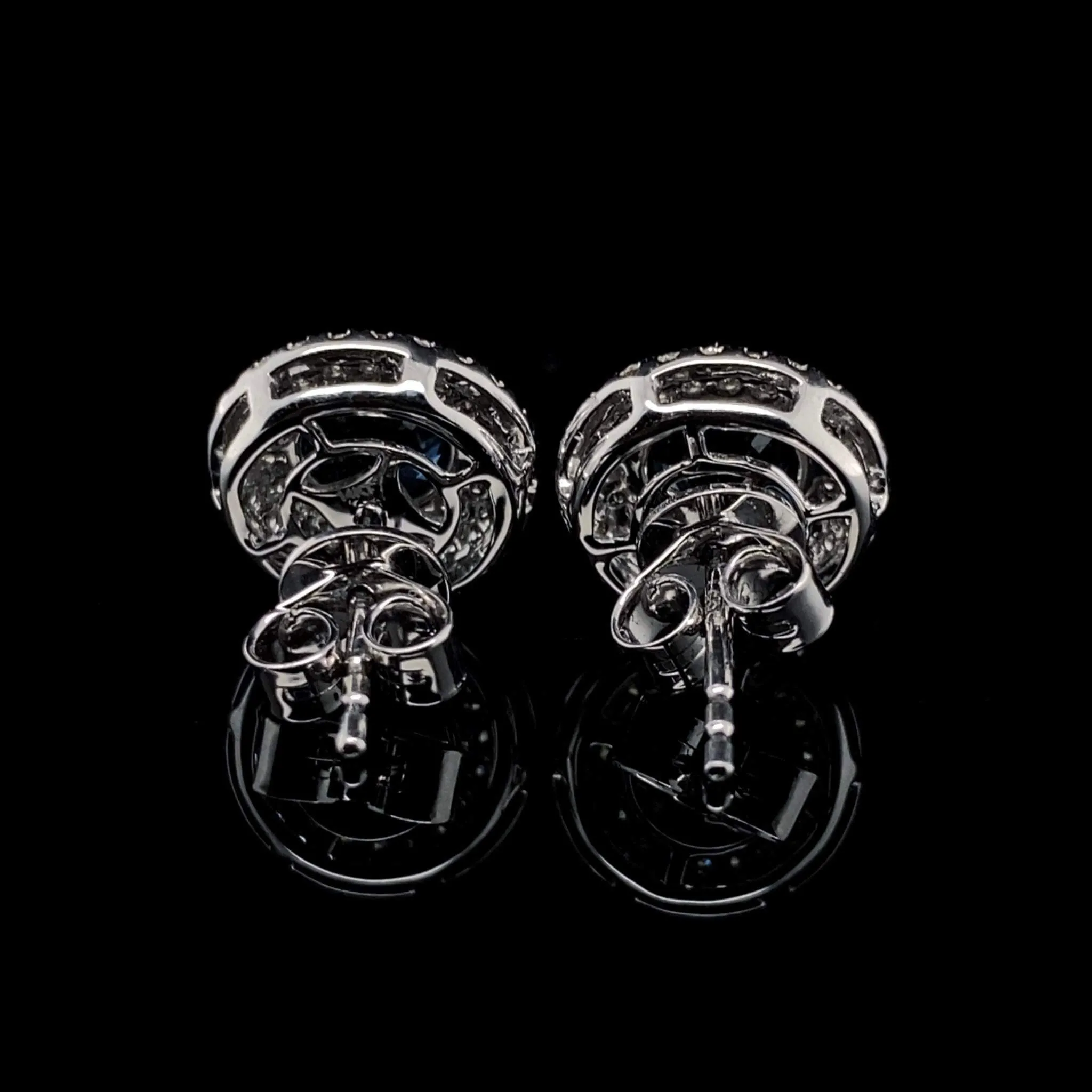#LVNA2024 | Blue Sapphire Gemstone Halo Diamond Earrings