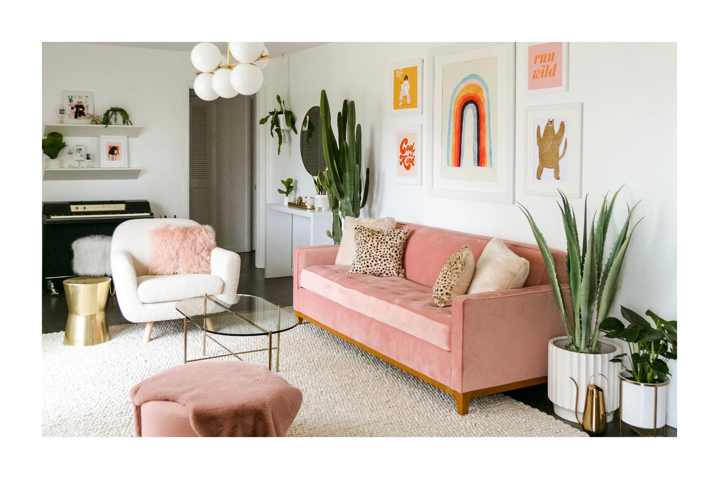Monroe Drive Sofa :: Leg Finish: Natural